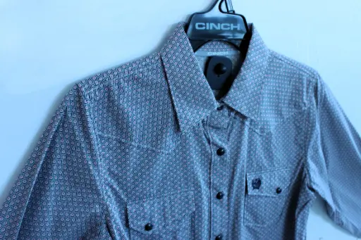 Women's Cinch Pink Dot Snap Button